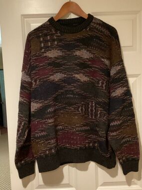 Men’s wool sweater